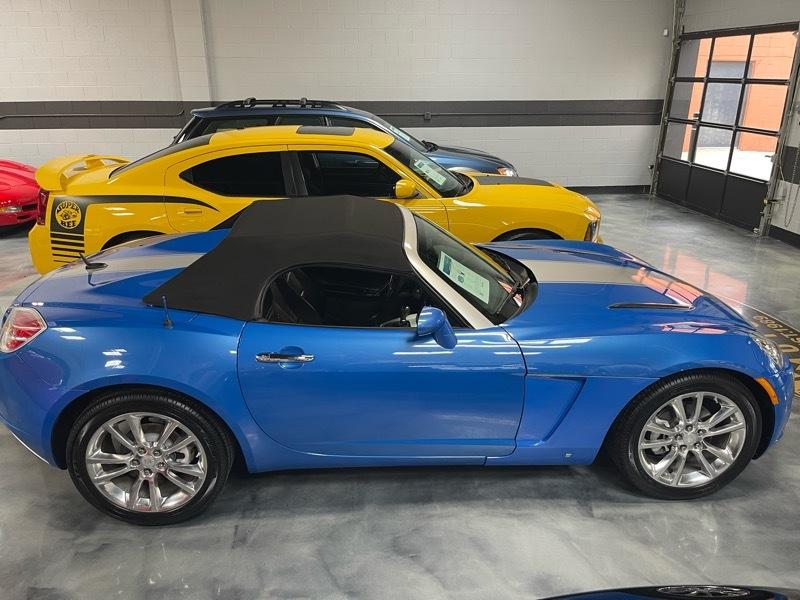 Saturn Sky Hydro Blue Limited Edition 2009