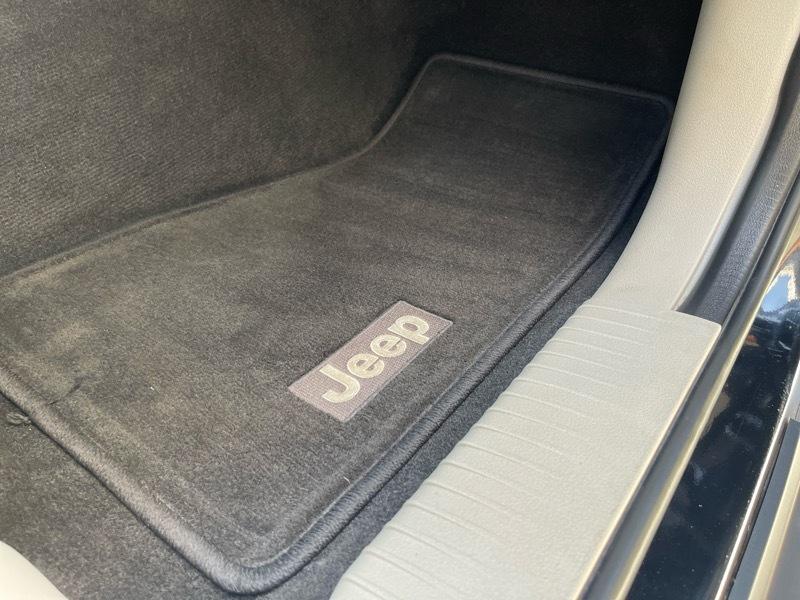 Jeep Commander Limited 4WD 2007