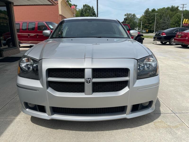 Dodge Magnum SRT-8 2006