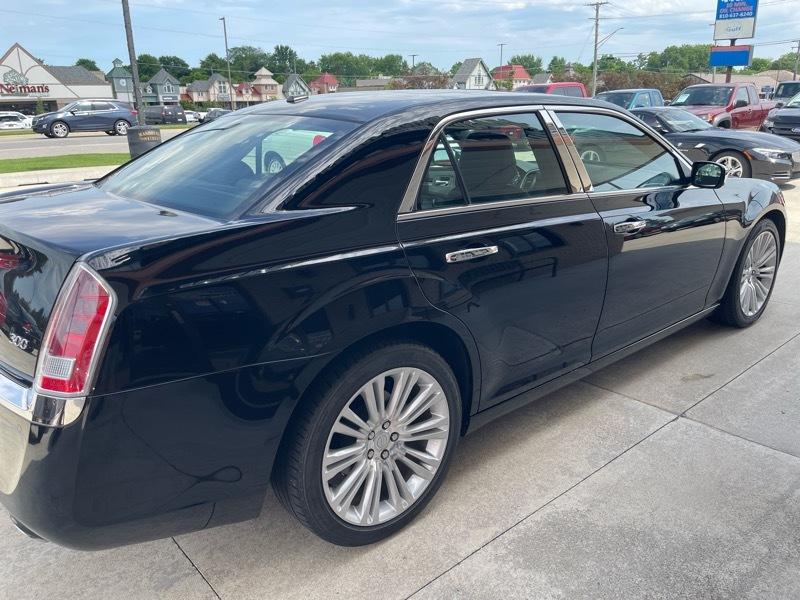 Chrysler 300 Limited RWD 2012