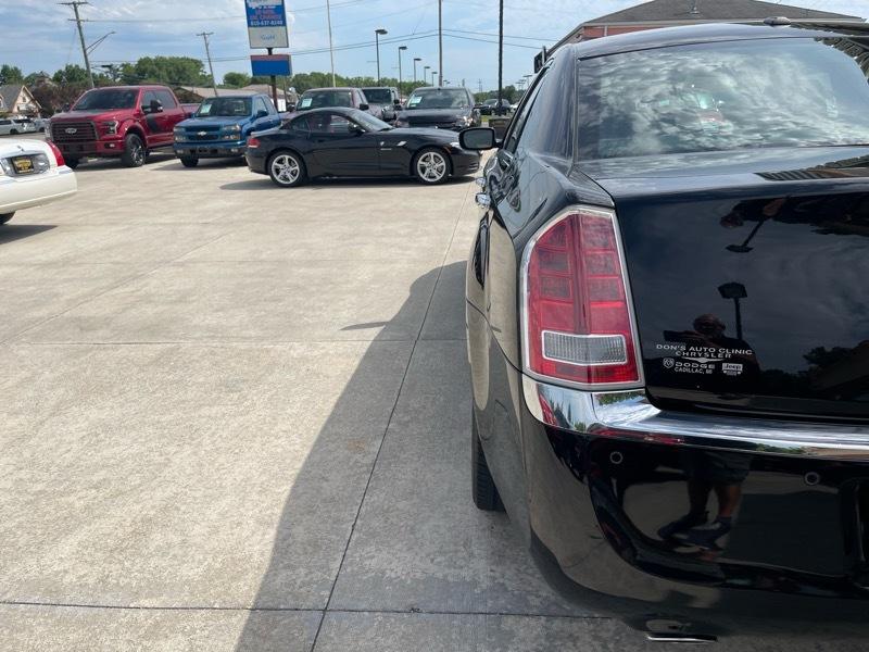 Chrysler 300 Limited RWD 2012