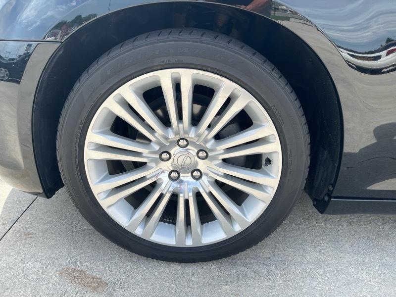 Chrysler 300 Limited RWD 2012