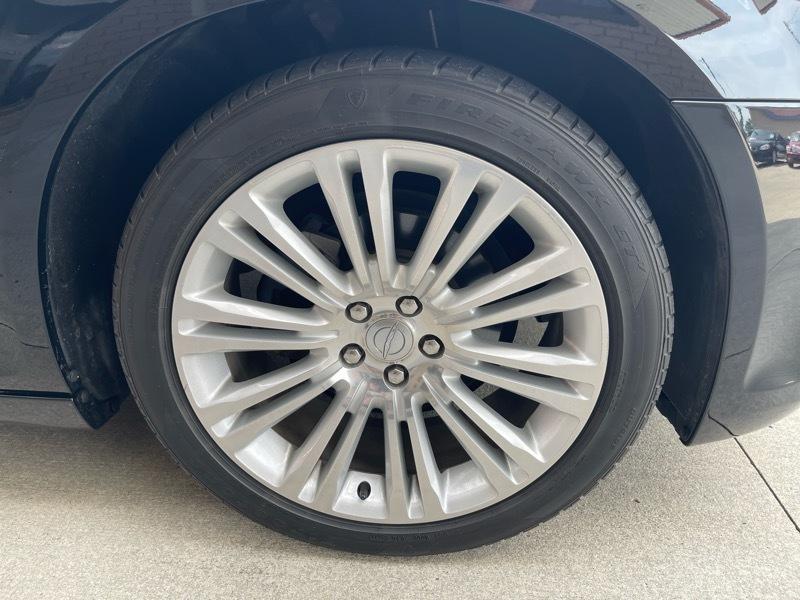 Chrysler 300 Limited RWD 2012