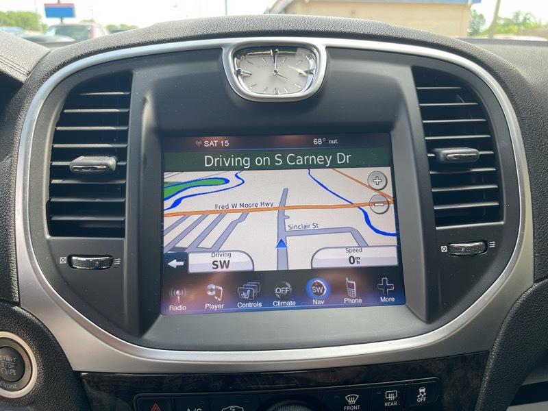 Chrysler 300 Limited RWD 2012