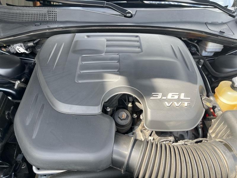 Chrysler 300 Limited RWD 2012