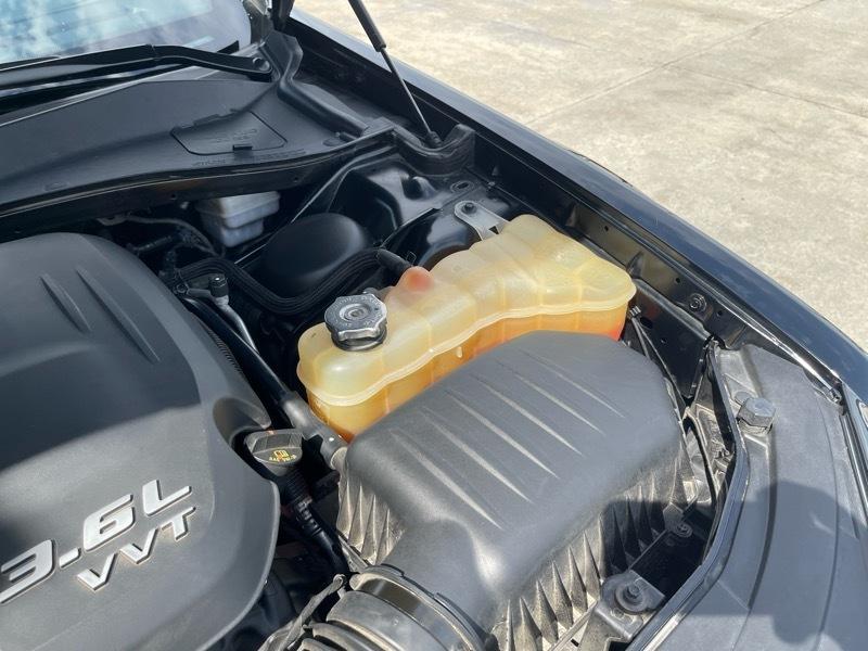 Chrysler 300 Limited RWD 2012