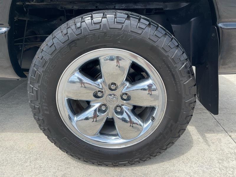Dodge Ram 1500 Laramie 4WD 2004