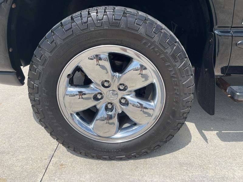 Dodge Ram 1500 Laramie 4WD 2004