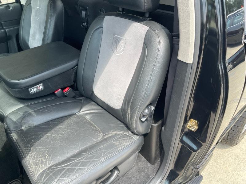 Dodge Ram 1500 Laramie 4WD 2004