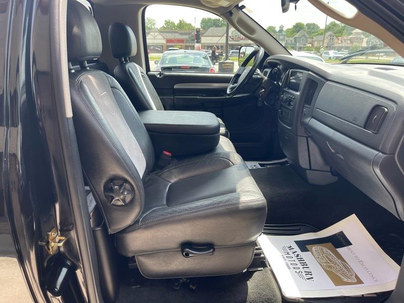 Dodge Ram 1500 Laramie 4WD 2004