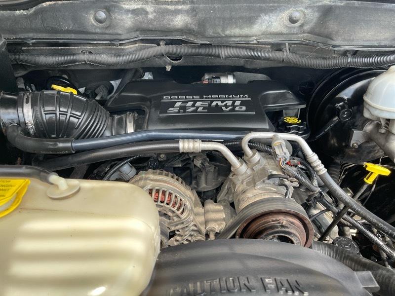 Dodge Ram 1500 Laramie 4WD 2004