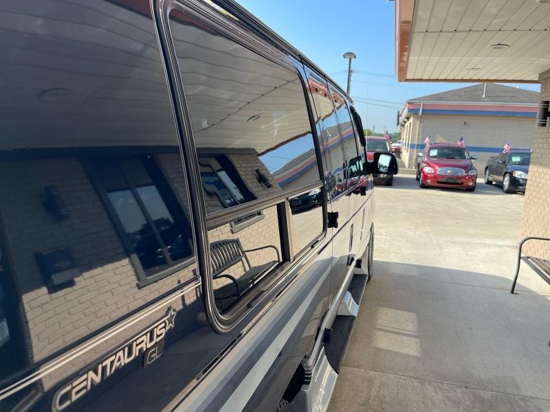 Ford Econoline E150 1993