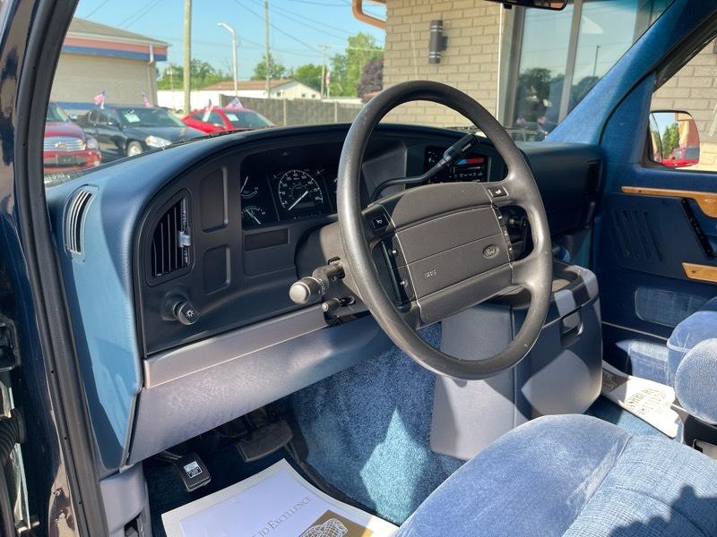Ford Econoline E150 1993