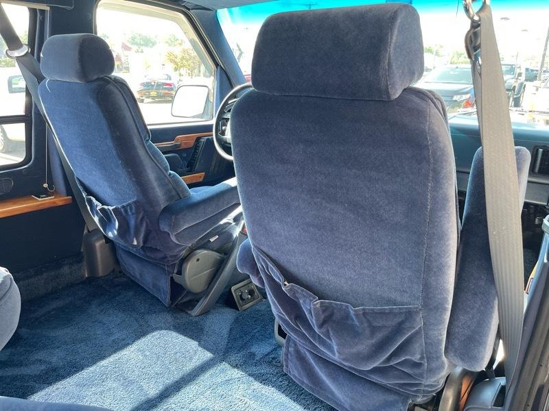 Ford Econoline E150 1993