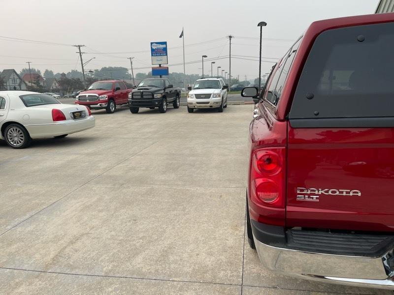 Dodge Dakota SLT Quad Cab 4WD 2006