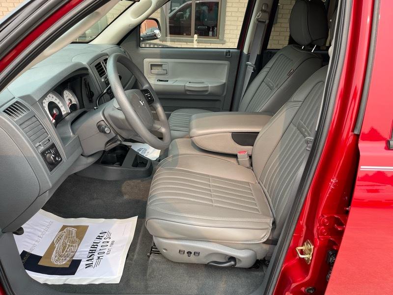 Dodge Dakota SLT Quad Cab 4WD 2006