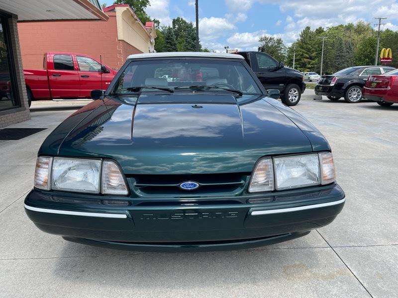 Ford Mustang LX 5.0L convertible 1990