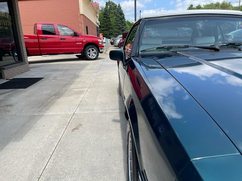 Ford Mustang LX 5.0L convertible 1990
