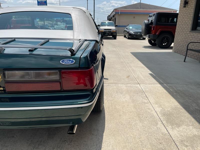 Ford Mustang LX 5.0L convertible 1990