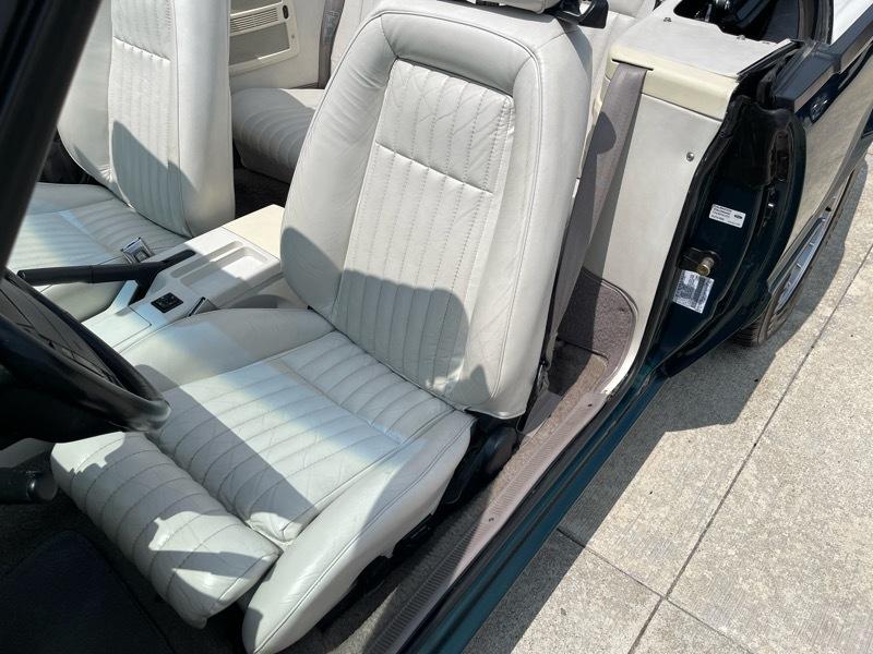 Ford Mustang LX 5.0L convertible 1990