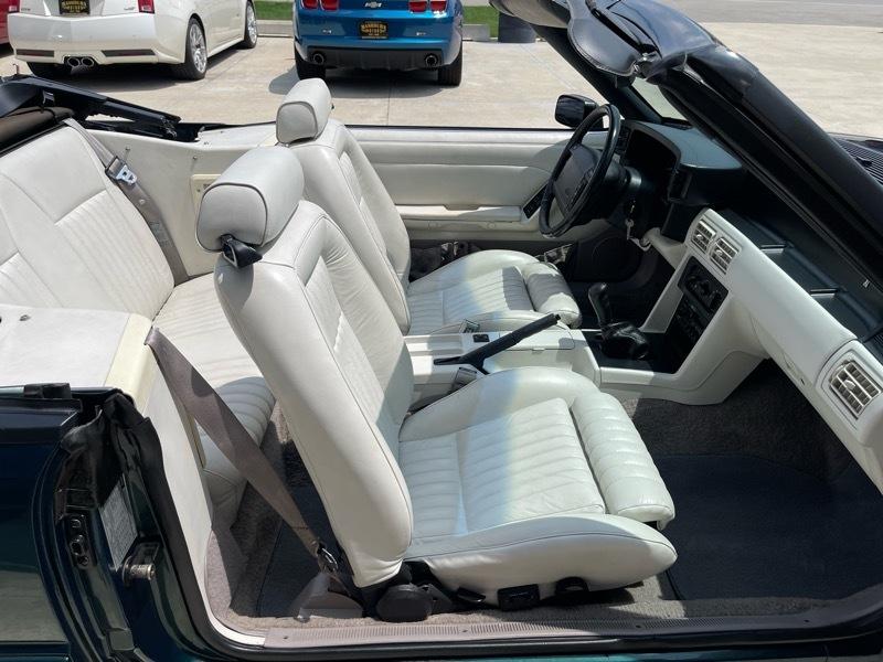 Ford Mustang LX 5.0L convertible 1990
