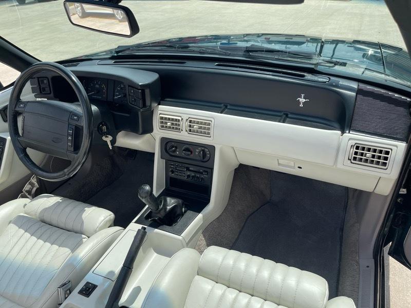 Ford Mustang LX 5.0L convertible 1990