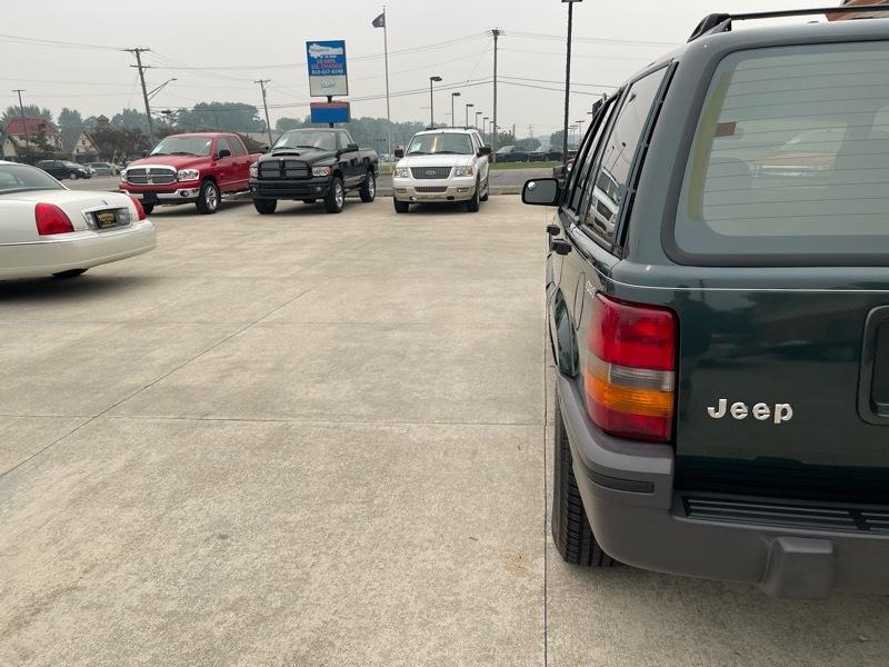 Jeep Grand Cherokee Laredo 4WD 1994