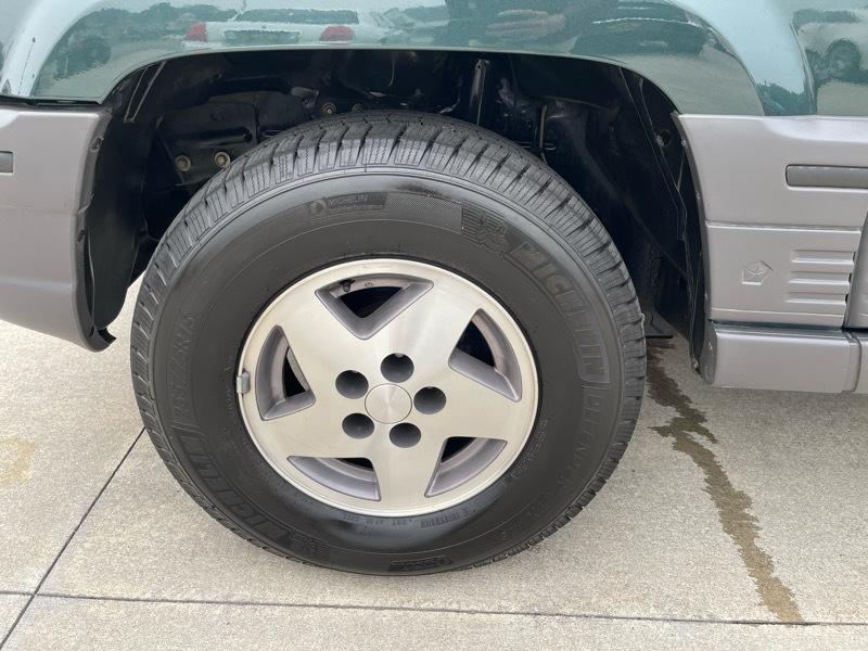 Jeep Grand Cherokee Laredo 4WD 1994