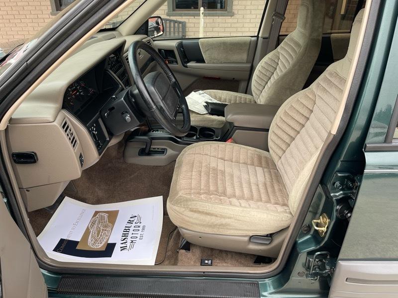 Jeep Grand Cherokee Laredo 4WD 1994