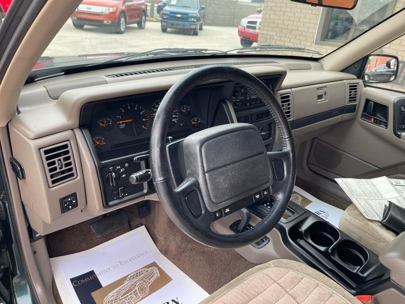 Jeep Grand Cherokee Laredo 4WD 1994