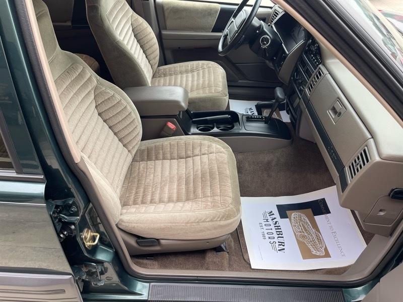 Jeep Grand Cherokee Laredo 4WD 1994