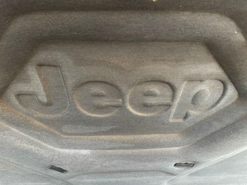 Jeep Grand Cherokee Laredo 4WD 1994