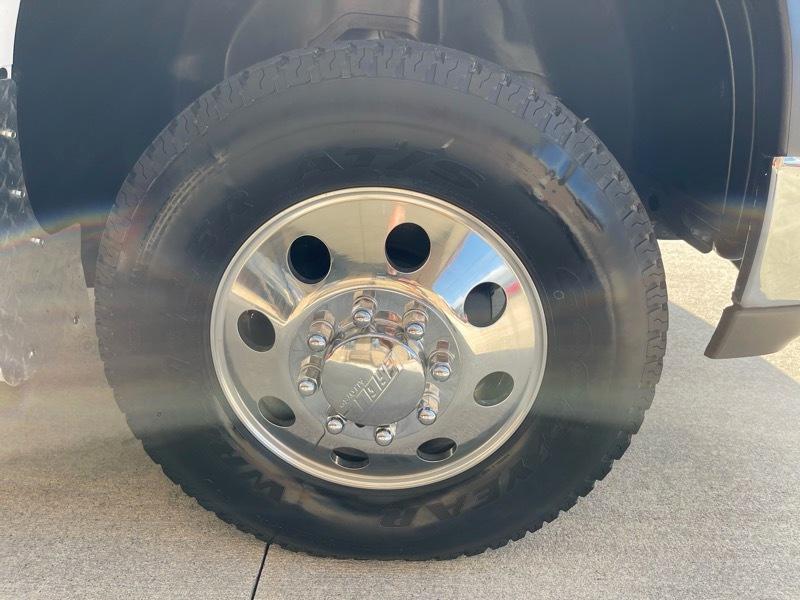 Chevrolet Silverado 3500 Crew Cab 2WD 2002