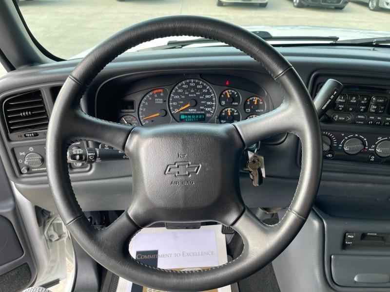 Chevrolet Silverado 3500 Crew Cab 2WD 2002