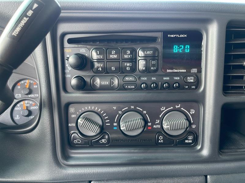 Chevrolet Silverado 3500 Crew Cab 2WD 2002