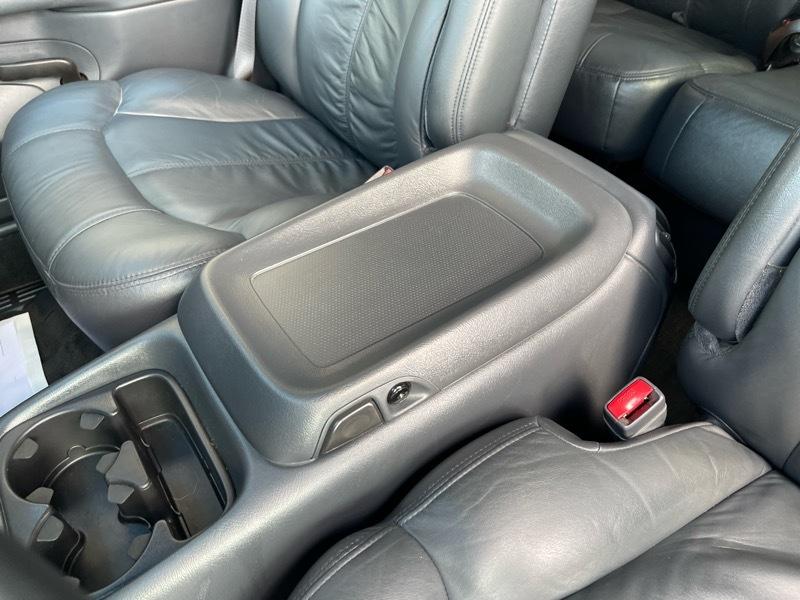 Chevrolet Silverado 3500 Crew Cab 2WD 2002