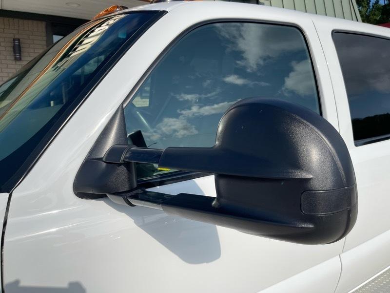 Chevrolet Silverado 3500 Crew Cab 2WD 2002