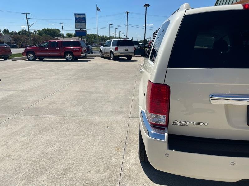 Chrysler Aspen Limited 4WD 2007
