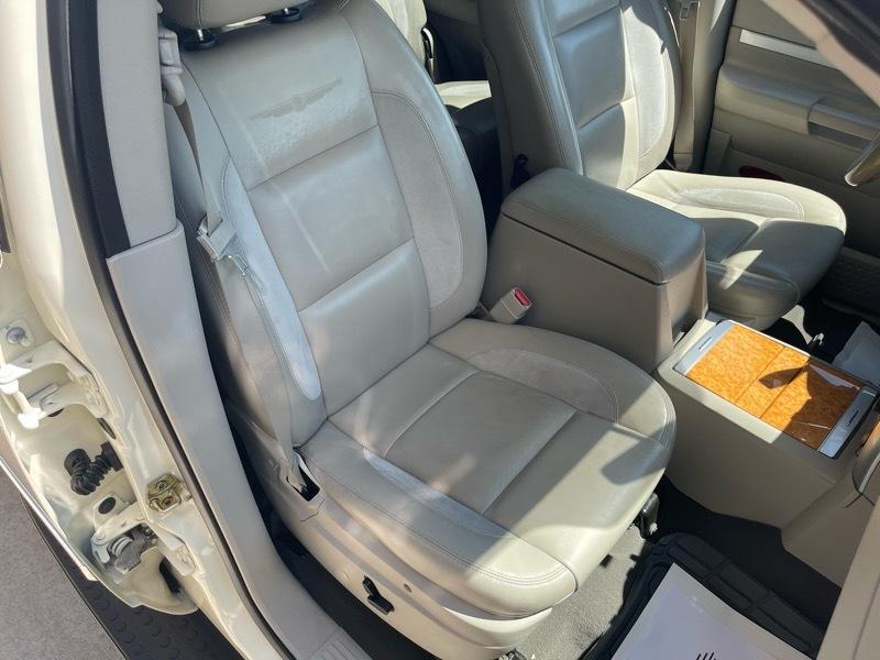 Chrysler Aspen Limited 4WD 2007