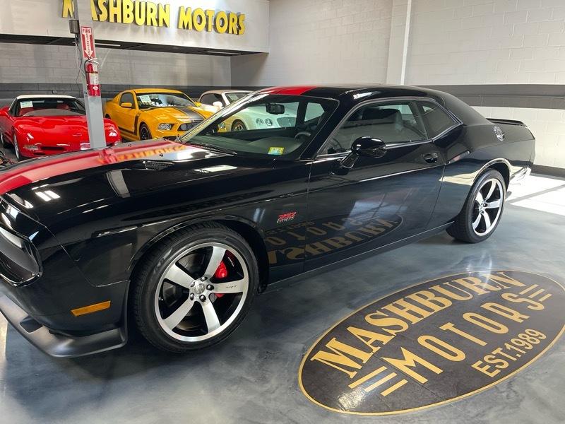 Dodge Challenger SRT8 2012