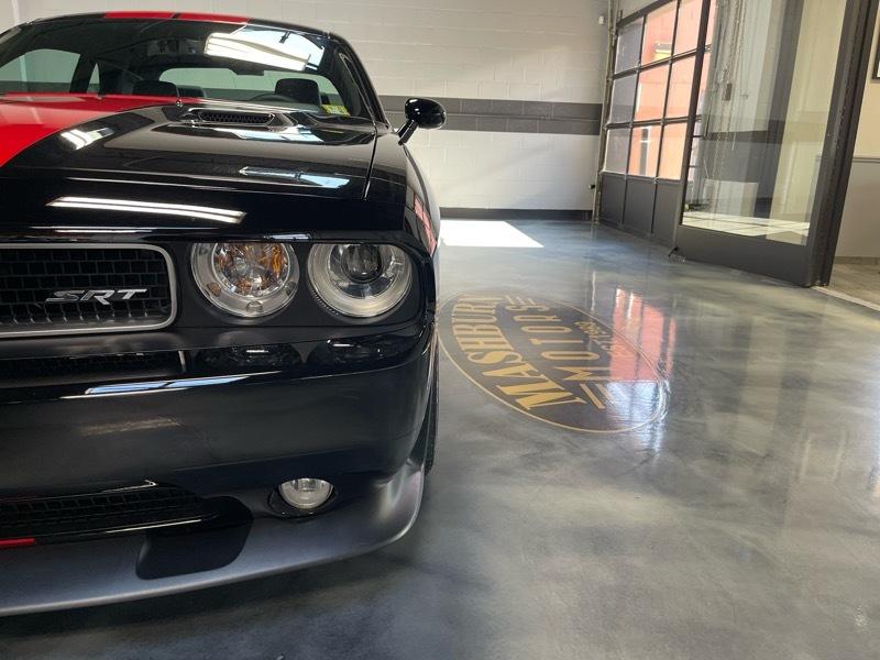 Dodge Challenger SRT8 2012
