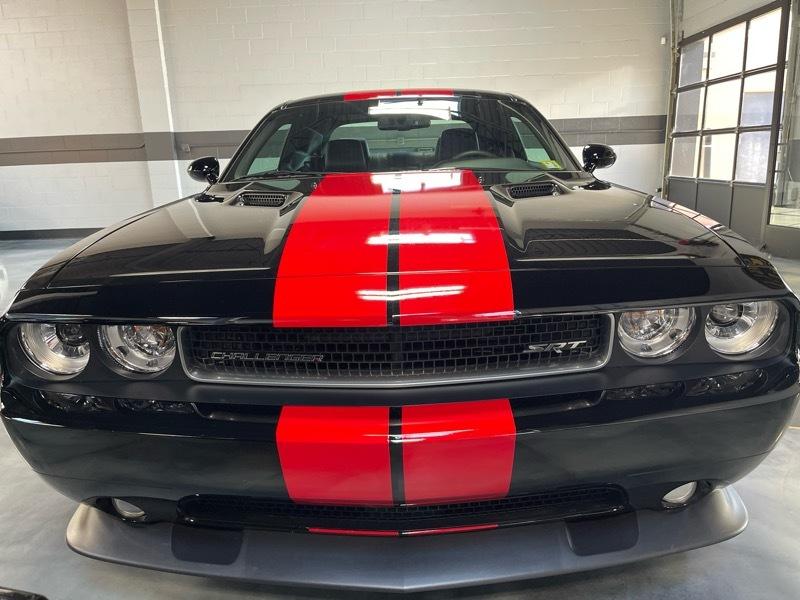 Dodge Challenger SRT8 2012