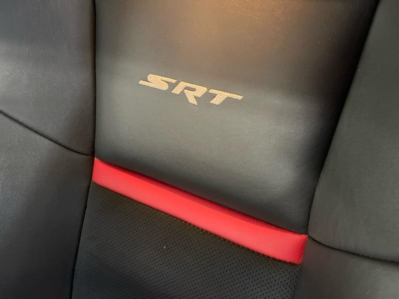 Dodge Challenger SRT8 2012