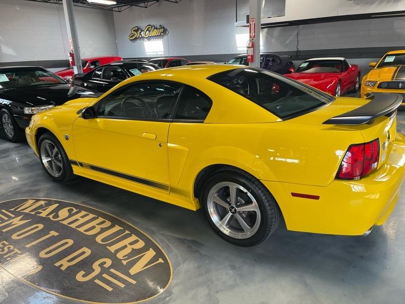 Ford Mustang Mach 1 2004