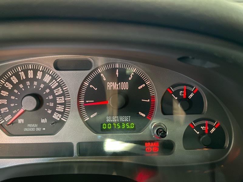Ford Mustang Mach 1 2004