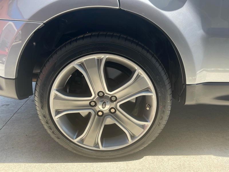 Land Rover Range Rover Sport Supercharged 2011