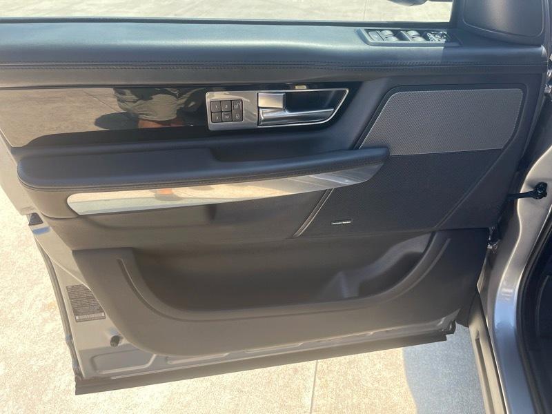 Land Rover Range Rover Sport Supercharged 2011