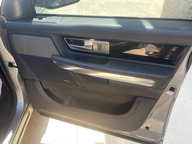 Land Rover Range Rover Sport Supercharged 2011