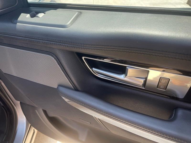 Land Rover Range Rover Sport Supercharged 2011