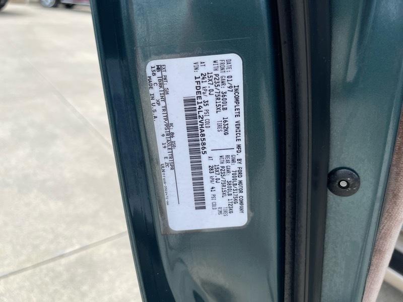 Ford Econoline E150 1997